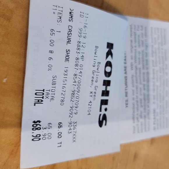 WOMAND'S NEW NIKE 8    $60 FRIM - Picture 6 of 6